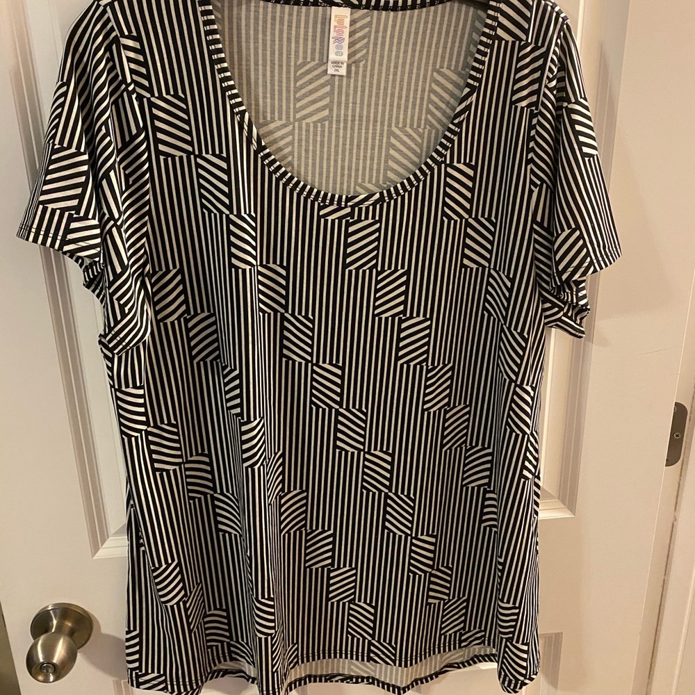 Lularoe Top